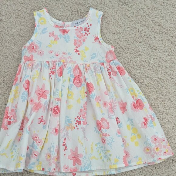 9-12 M Lot Adorable Baby Girl Clothing Set - Picture 7 of 8